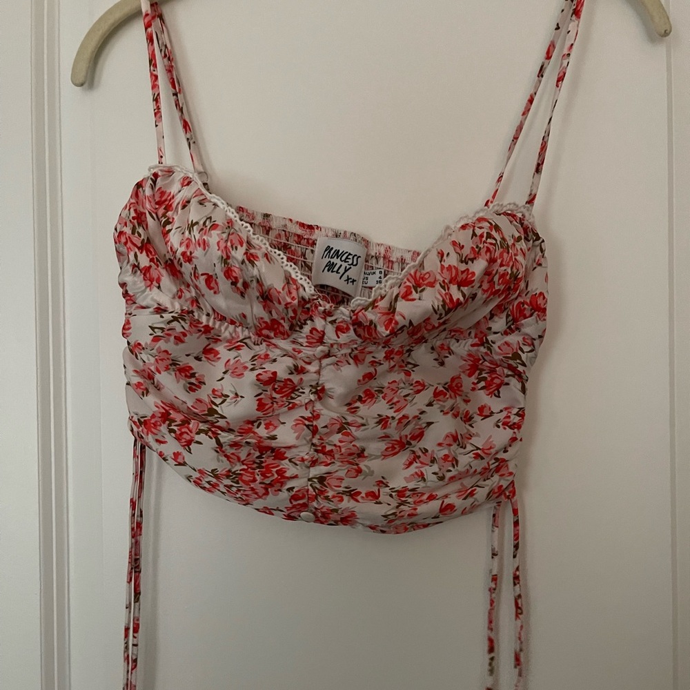 Princess Polly Maddi Top Size US 4 Floral